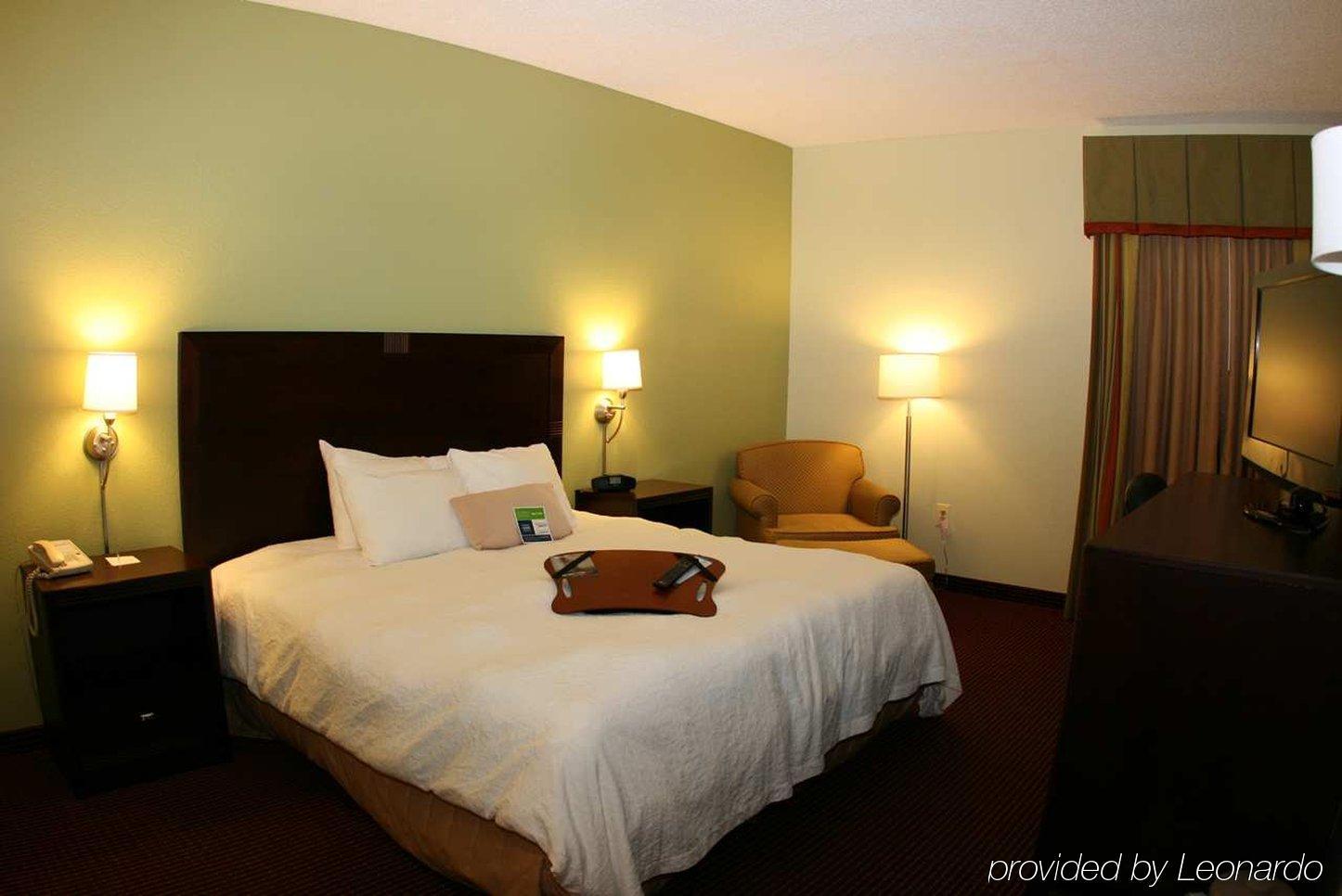 Hampton Inn Sulphur Quarto foto